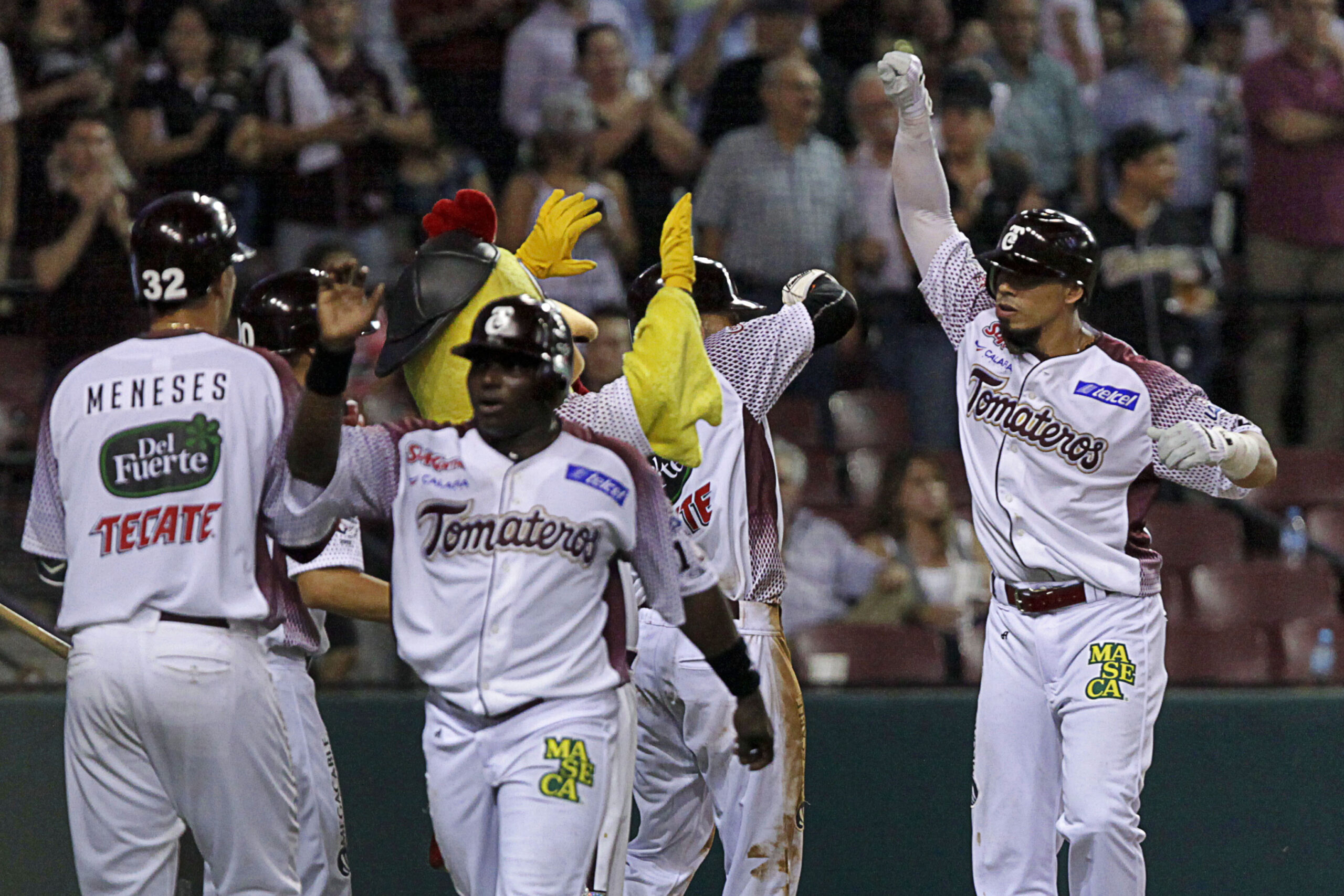 Inician Camino Rumbo A La Final Tomateros