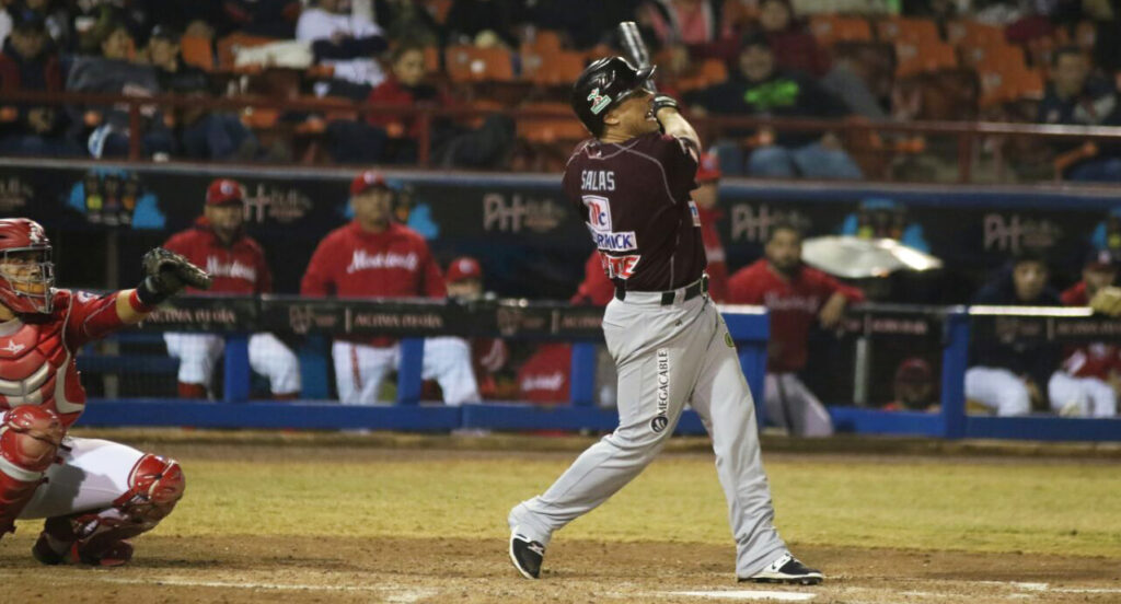 RESPALDA SALAS AL BULLPEN DE LOS TOMATEROS