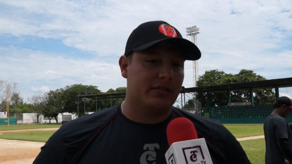 Romario Gil se suma a los entrenamientos de Tomateros