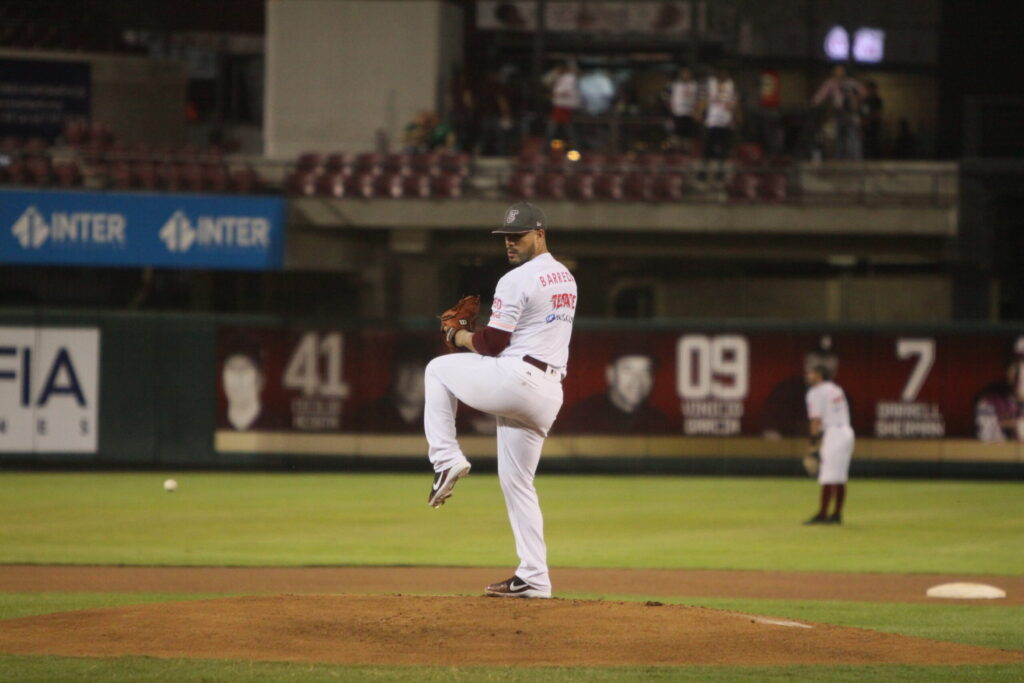 Del brazo de Barreda tomateros empareja la serie