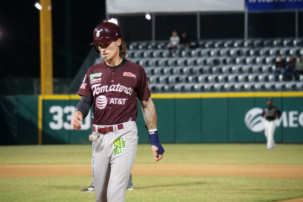 CAÑEROS GANA POR LA MÍNIMA