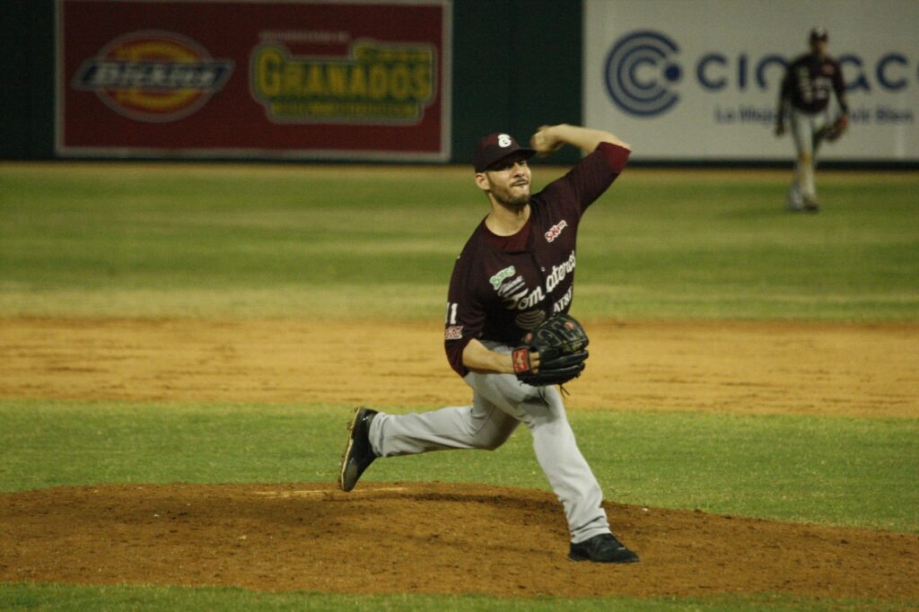 REGRESA EL DANNY Y TOMATEROS GANA