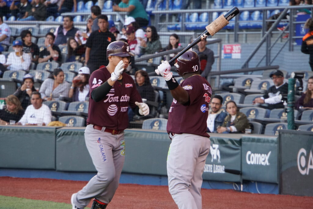 CHARROS EMPATA LA SERIE