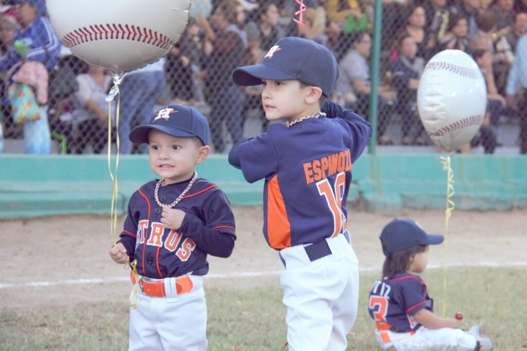 TOMATEROS PARTICIPA EN INAUGURACIÓN DE LIGA COLHUACAN