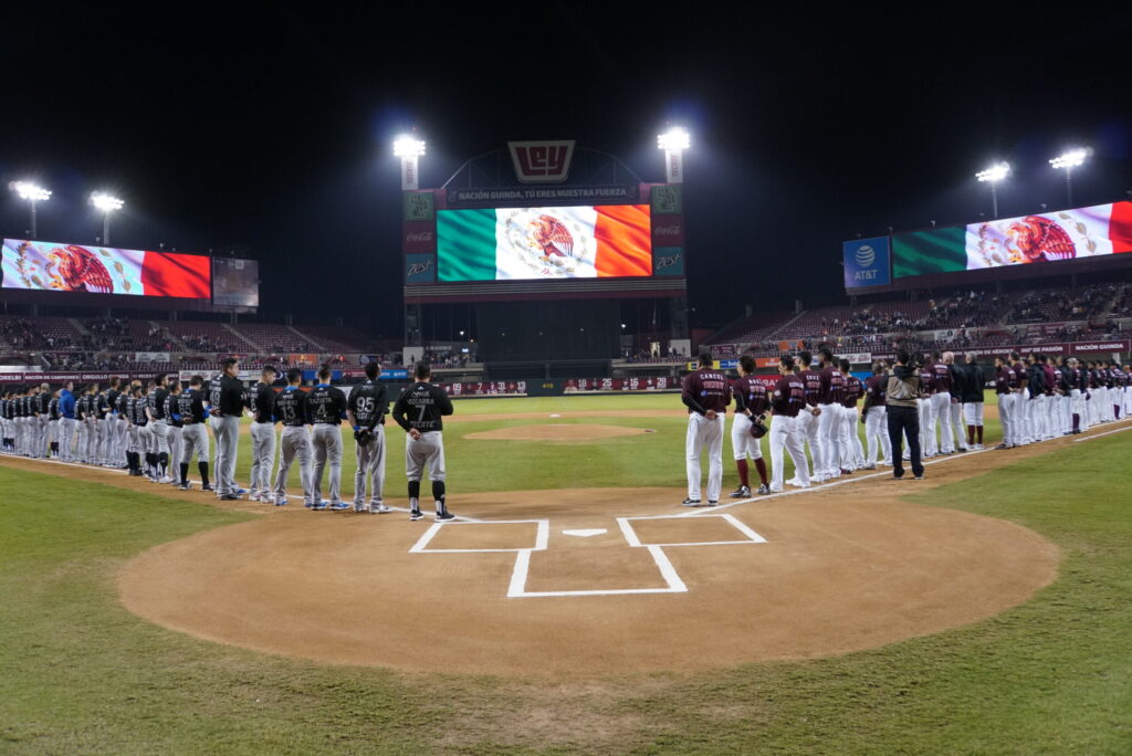 CHARROS DE JALISCO-TOMATEROS DE CULIACÀN EN EL ARRANQUE DE  LA SERIE DE REPESCA