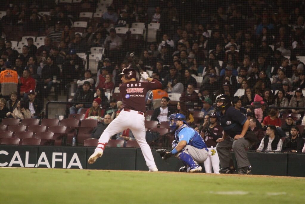 LUIS ALFONSO CRUZ IMPONE SU FUERZA EN EL VERANO