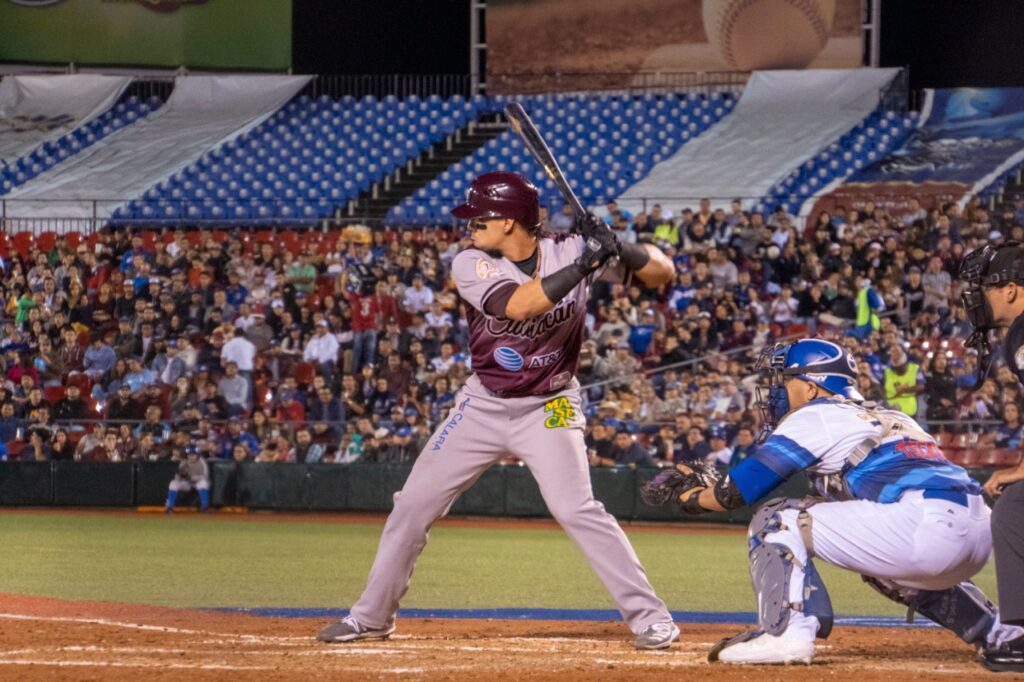 OFENSIVA GUINDA GOLPEA CONTUNDENTEMENTE PARA EL TRIUNFO