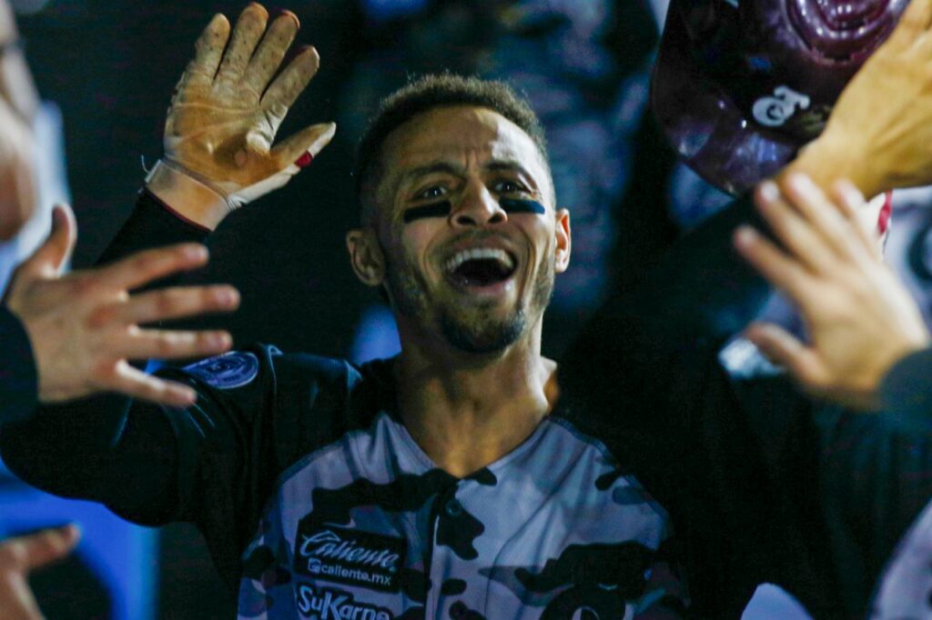 TOMATEROS BARRE A SULTANES EN CASA