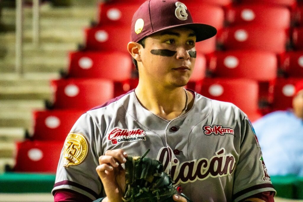 ALEXIS WILSON LUCHA POR UN SITIO CON LOS CARDINALS