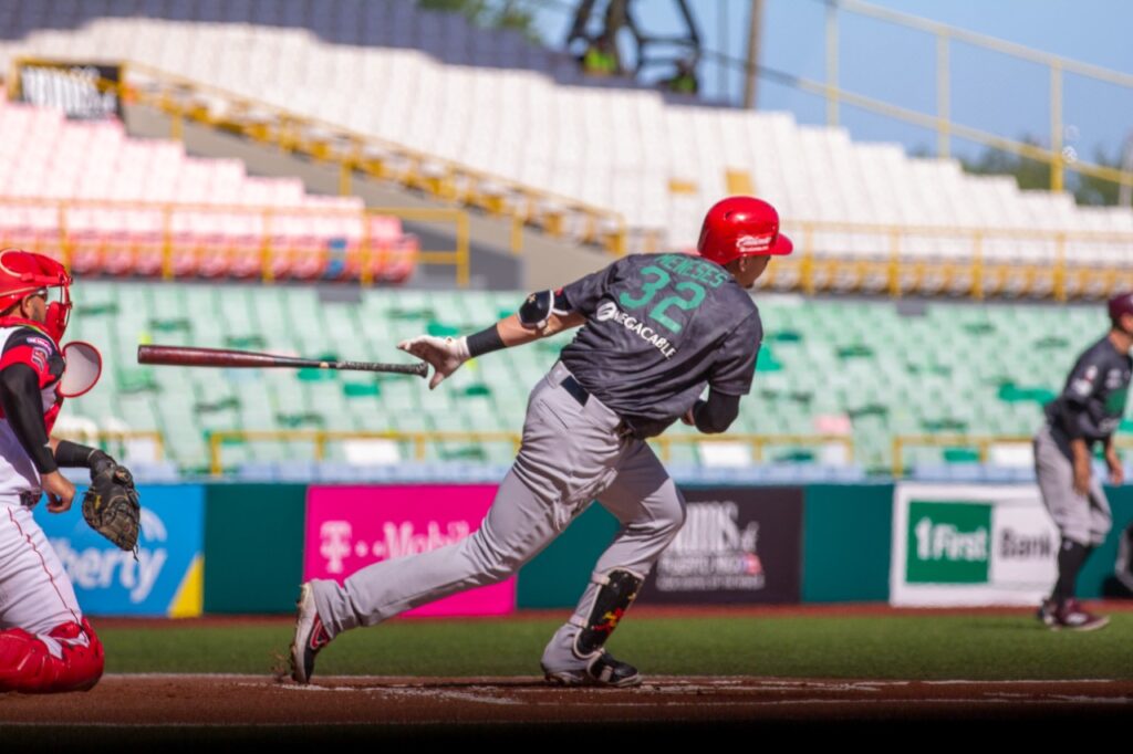 TOMATEROS DERROTA AL INVICTO Y CLASIFICA A SEMIFINAL