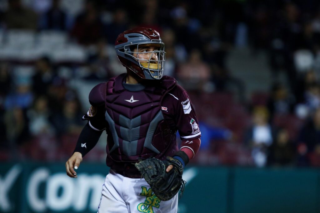 ALÍ SOLÍS ES SOMETIDO A EXITOSA CIRUGÍA