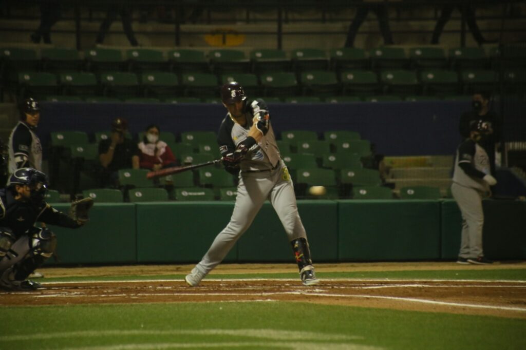 IMPRESIONANTE DUELO DE PITCHEO Y SE EMPATA LA SERIE EN GUASAVE