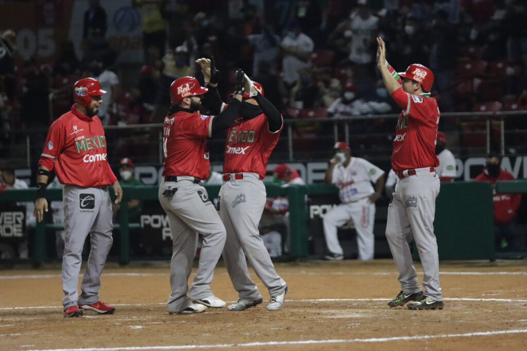 JULIÁN LEÓN Y ANTHONY VÁSQUEZ SON LA MANCUERNA QUE RESUELVE PARA LA VICTORIA