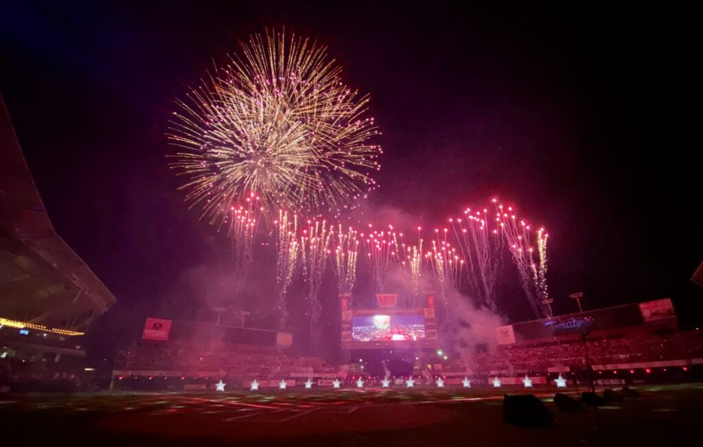 REVELA LAMP EL CALENDARIO 2022-23