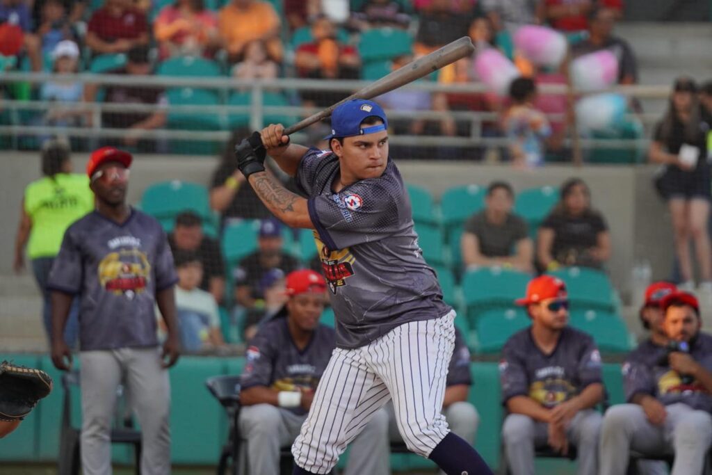 JOSÉ CERVANTES GANA EL HR DERBY DE LA LNM
