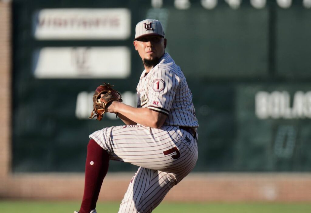 MONTES DOMINA A SARAPEROS PARA EL TRIUNFO