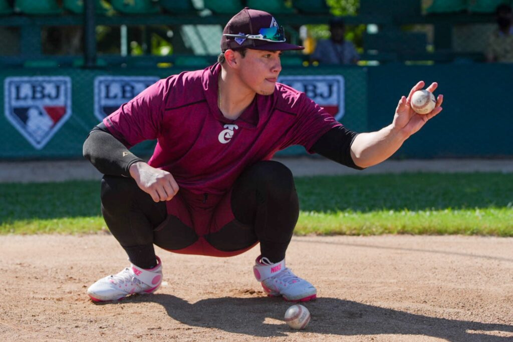 WILSON, MONTES, LAMAS Y CANO REPORTAN A LOS ENTRENAMIENTOS