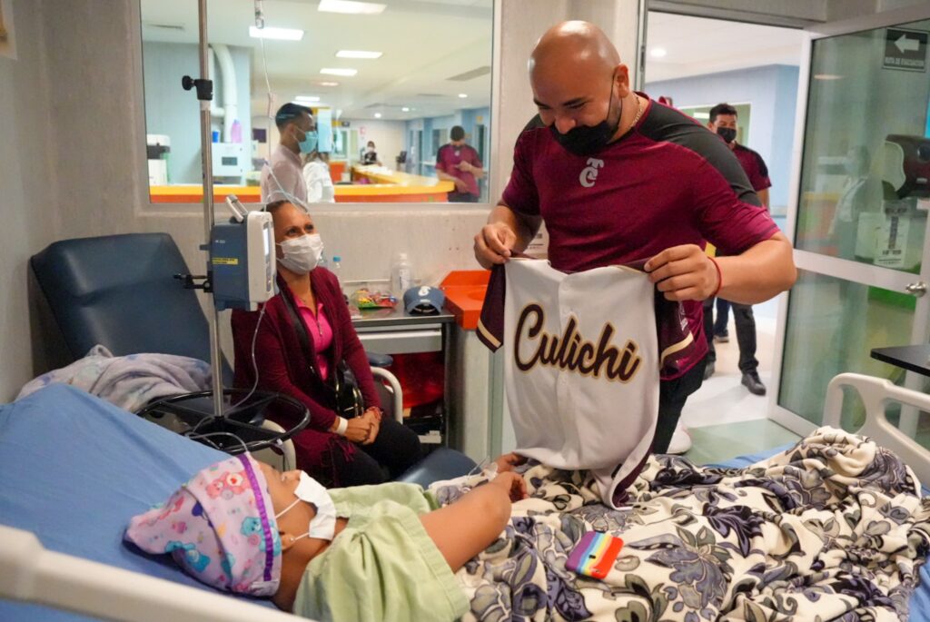 VISITA GUINDA AL HOSPITAL PEDIÁTRICO DE SINALOA
