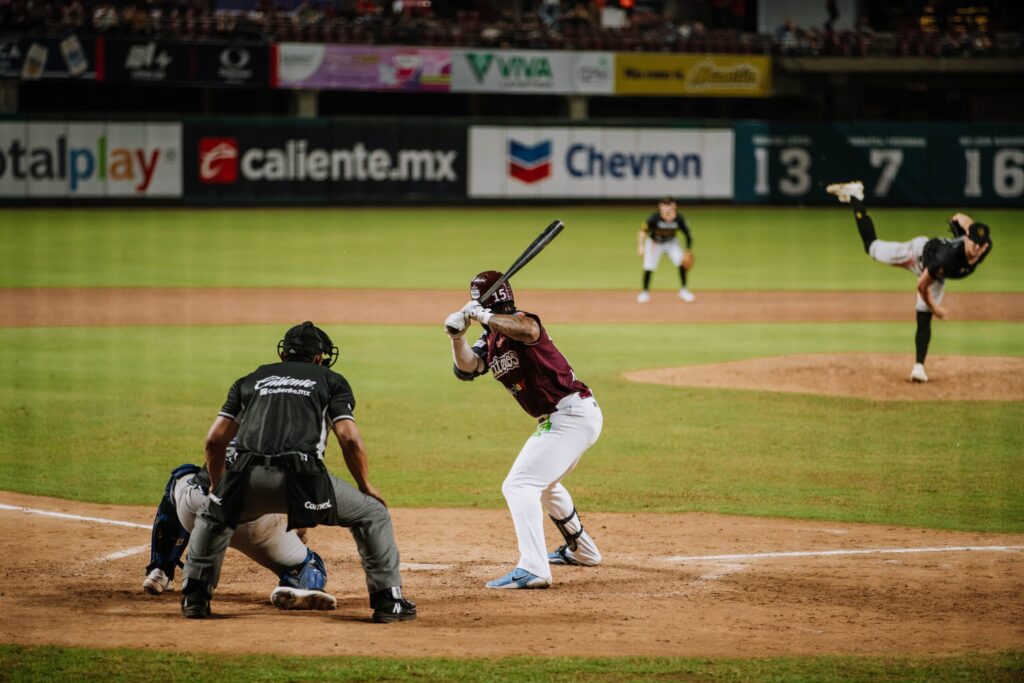 PARA LA TRIBU EL PRIMERO DE LA SERIE