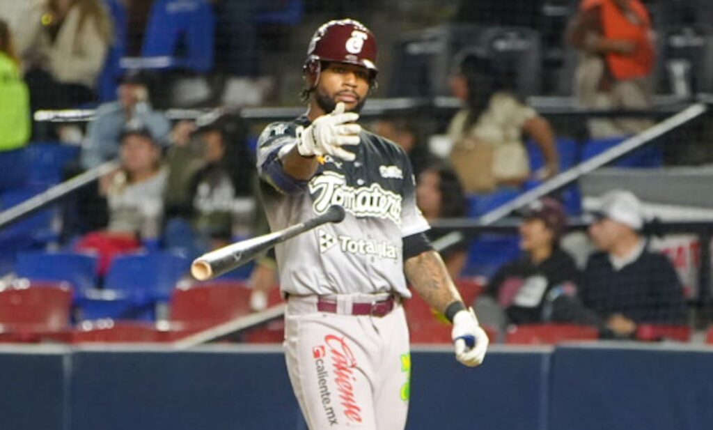 GRAND SLAM DE GILLIAM RUBRICA LA BARRIDA DE TOMATEROS EN MONTERREY