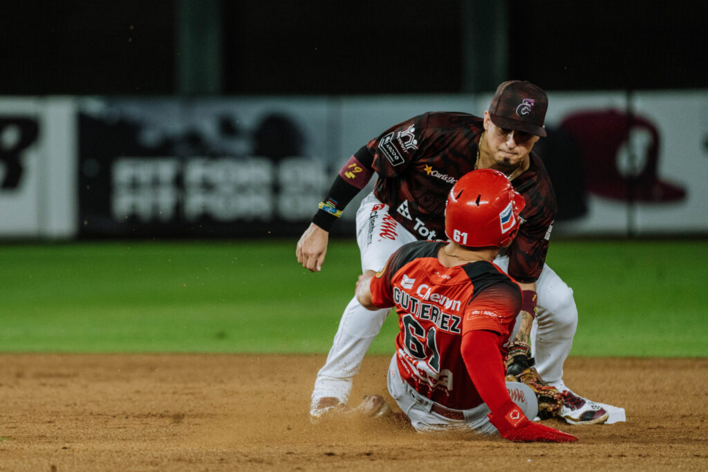 EL HIT 500 DE CHÁVEZ NO ES SUFICIENTE PARA VENCER A MAYOS