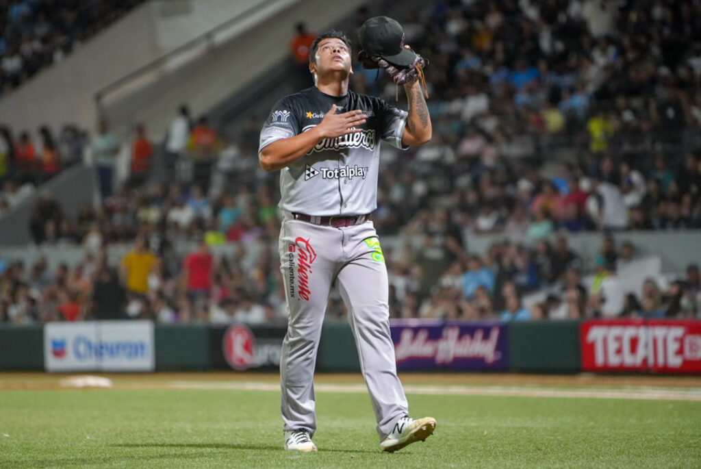 TRABAJOS HERMÉTICOS DE LOS RELEVISTAS DE TOMATEROS