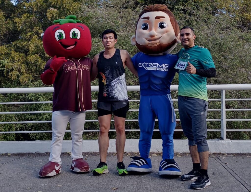 LA CARRERA ESTRELLA GUÍA IAP SE PINTA DE GUINDA