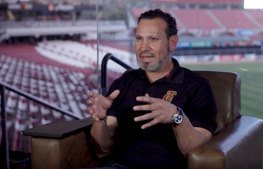 MINJAREZ SE ENTREGA PLENAMENTE AL RETO DE SER ASESOR DEPORTIVO