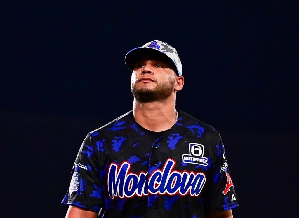 ÉDGAR ARREDONDO ABRE JUEGO POR PRIMERA VEZ EN 517 DÍAS