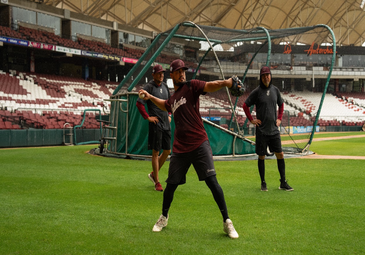 LLEGAN RÍOS, GARCÍA Y MACHORRO A LOS ENTRENAMIENTOS