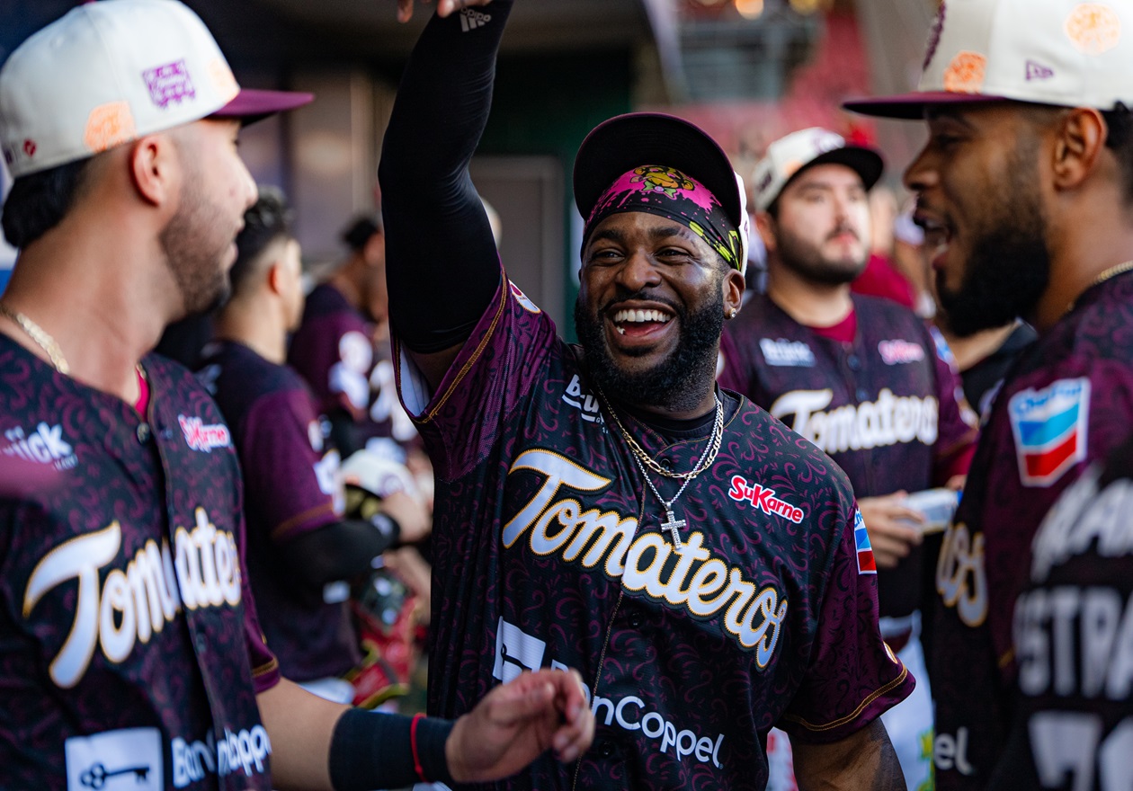 TOMATEROS VENCE A NARANJEROS Y SUMA SU SEXTA SERIE GANADA AL HILO