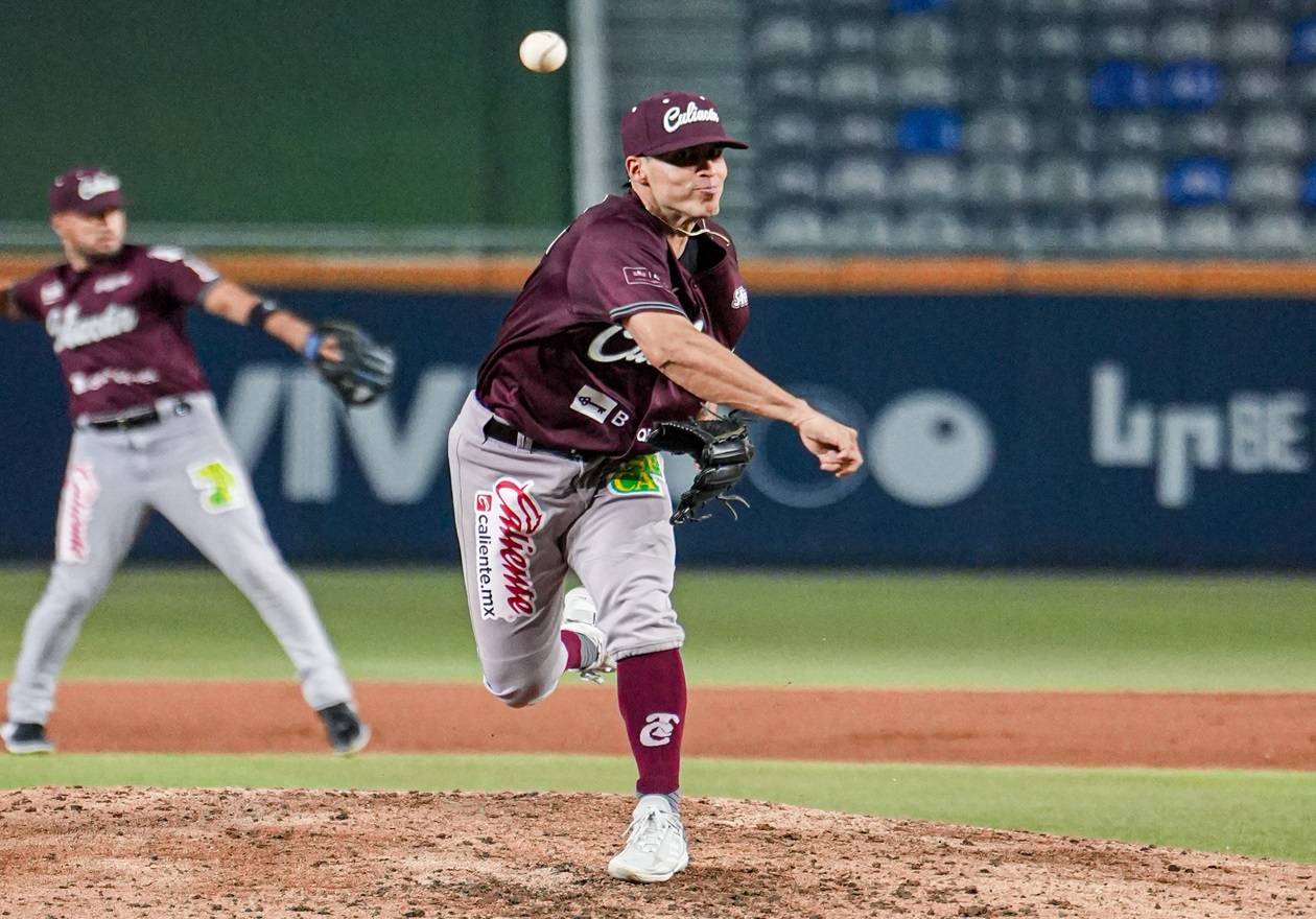 CASTAÑEDA LUCE EN EL TERCERO DE LA SERIE VS SULTANES