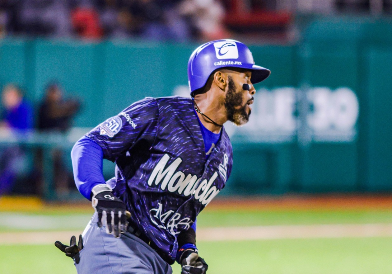 CHRIS ROBERSON SE UNE AL CUERPO TÉCNICO GUINDA