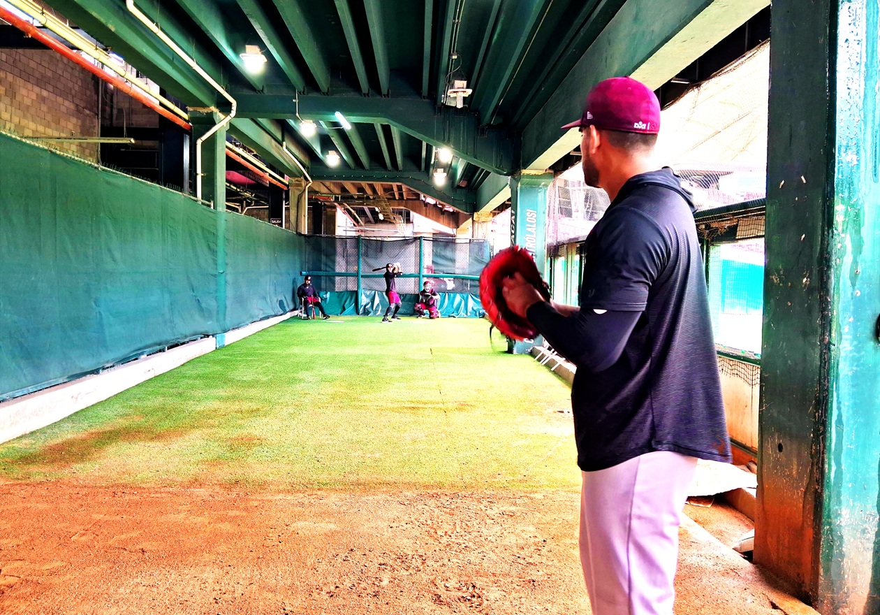 LOS GUINDAS ENTRENAN A PESAR DE LA LLUVIA