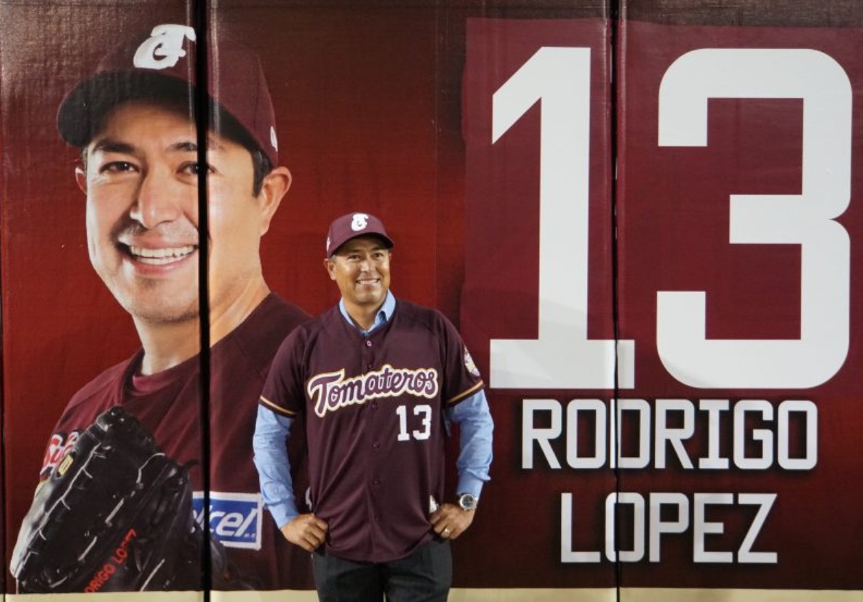 RODRIGO LÓPEZ INGRESA AL SALÓN DE LA FAMA DEL BEISBOL MEXICANO